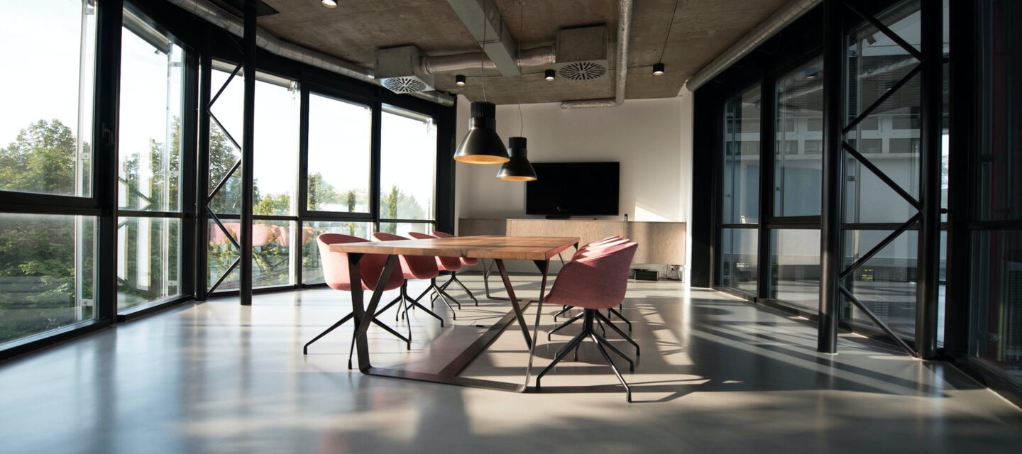 Stilvoller Büro Raum im industrial Design Stilvoller Büro Raum im industrial Design